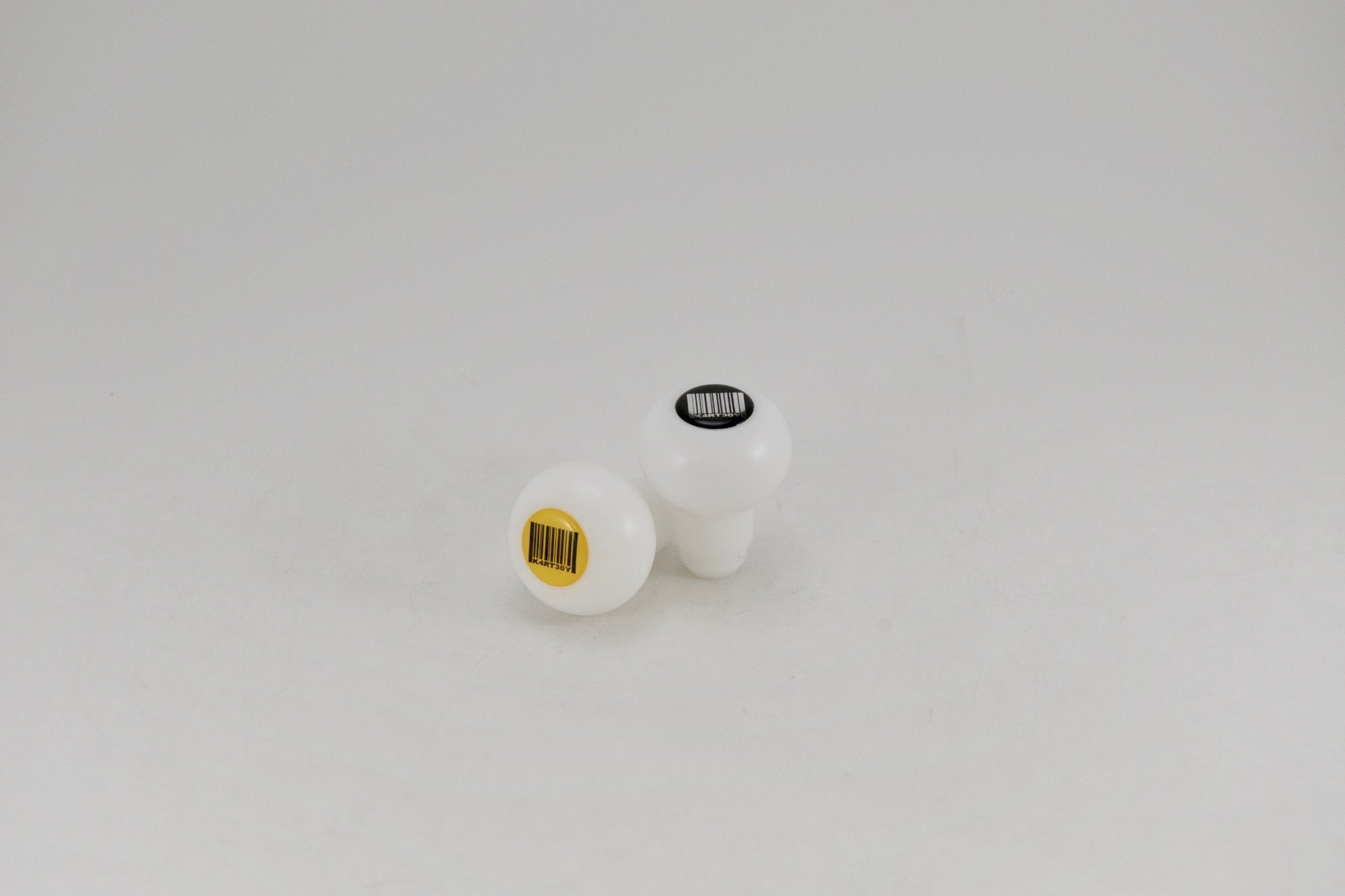 Knuckleball White Delrin 5Spd
