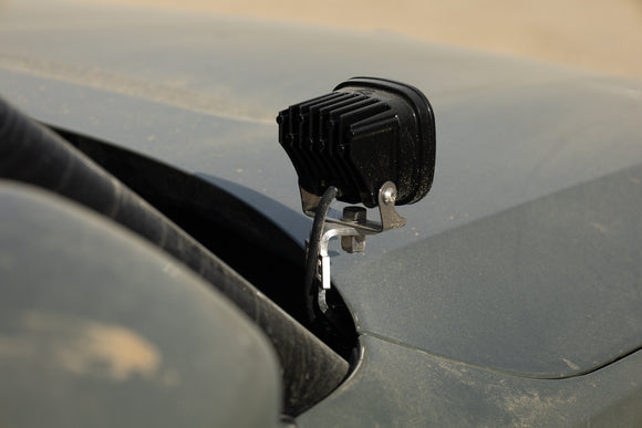 Ditch Light Bracket, R1T R1S