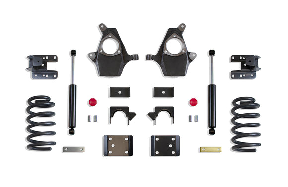 MaxTrac 14-16 GM C/K1500 2WD/4WD Single Cab w/Cast Steel Susp. 4in/6in Lowering Kit