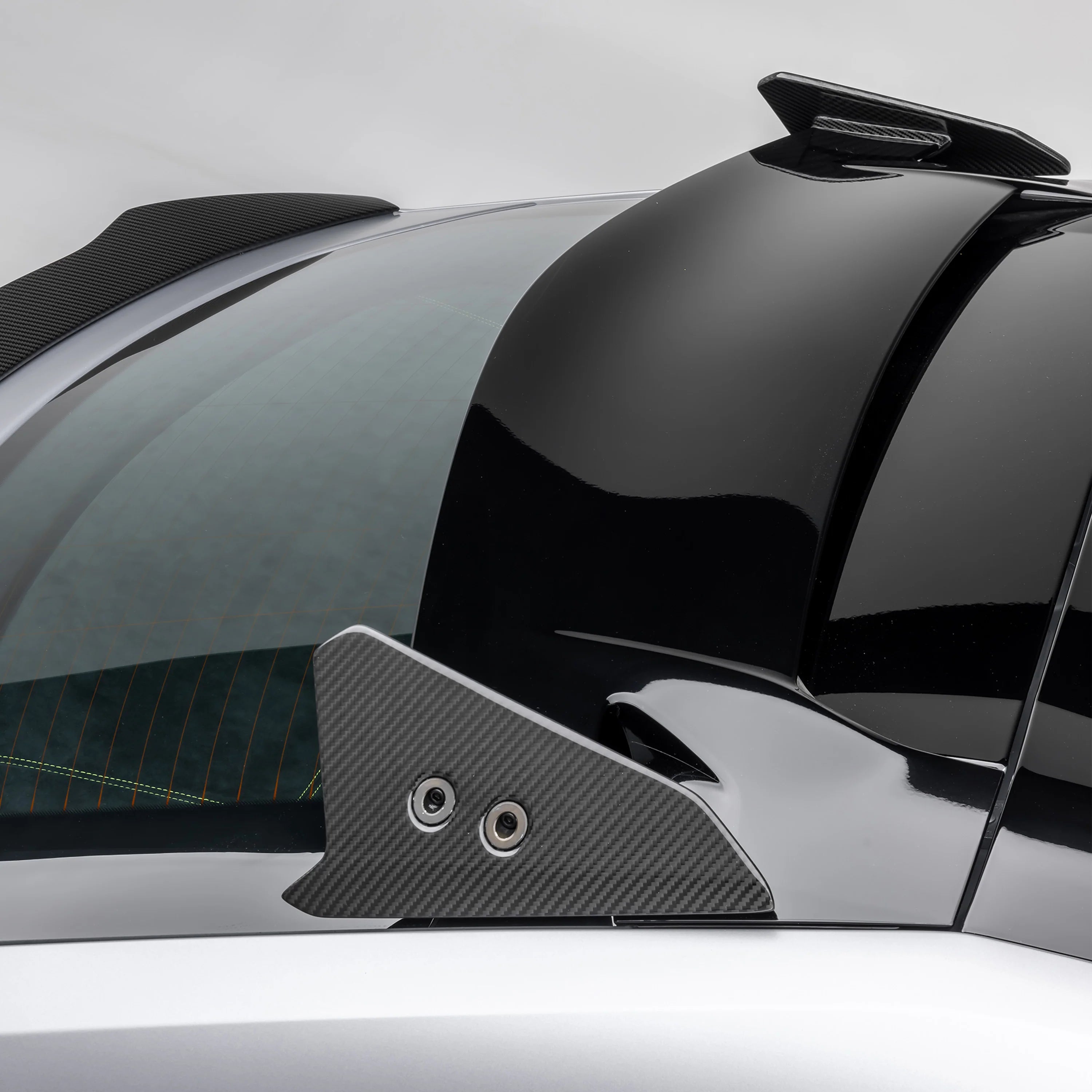 LAMBORGHINI URUS PERFORMANTE EDIZIONE AERO ROOF SPOILER END CAPS