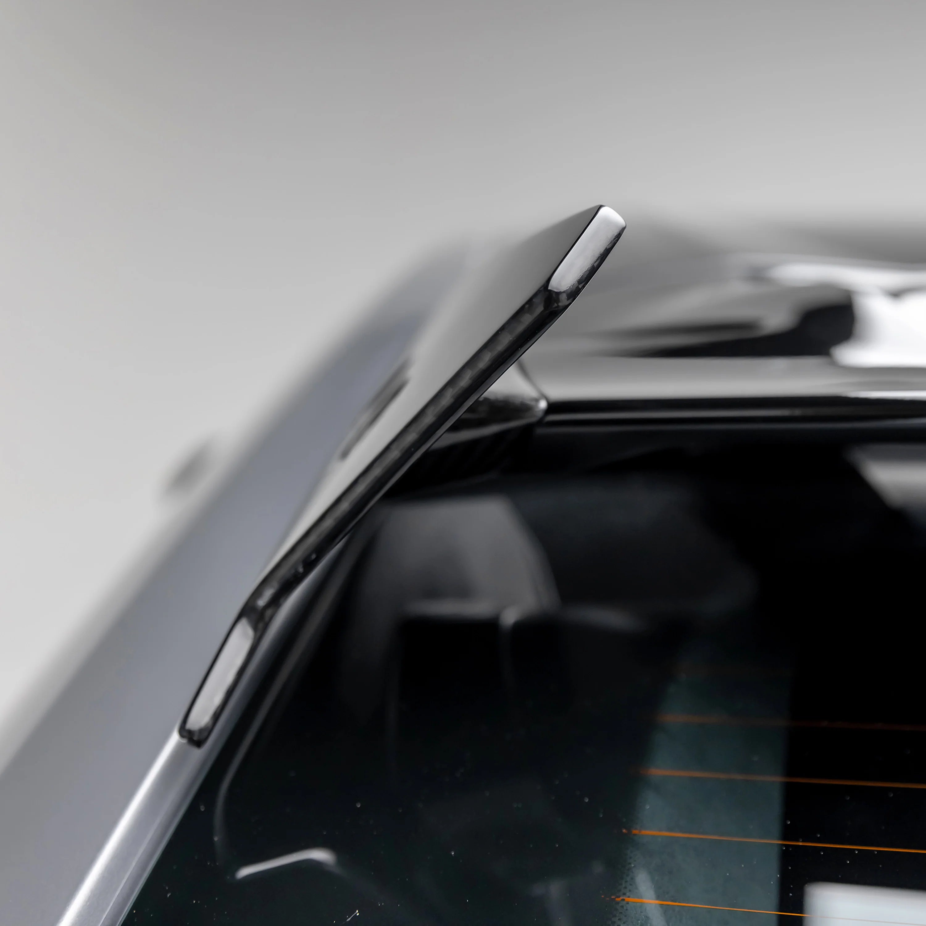 LAMBORGHINI URUS PERFORMANTE EDIZIONE AERO ROOF SPOILER END CAPS
