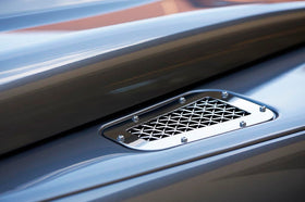 Zunsport LandRover Defender Fender and Side Grille Set - Silver finish - 0