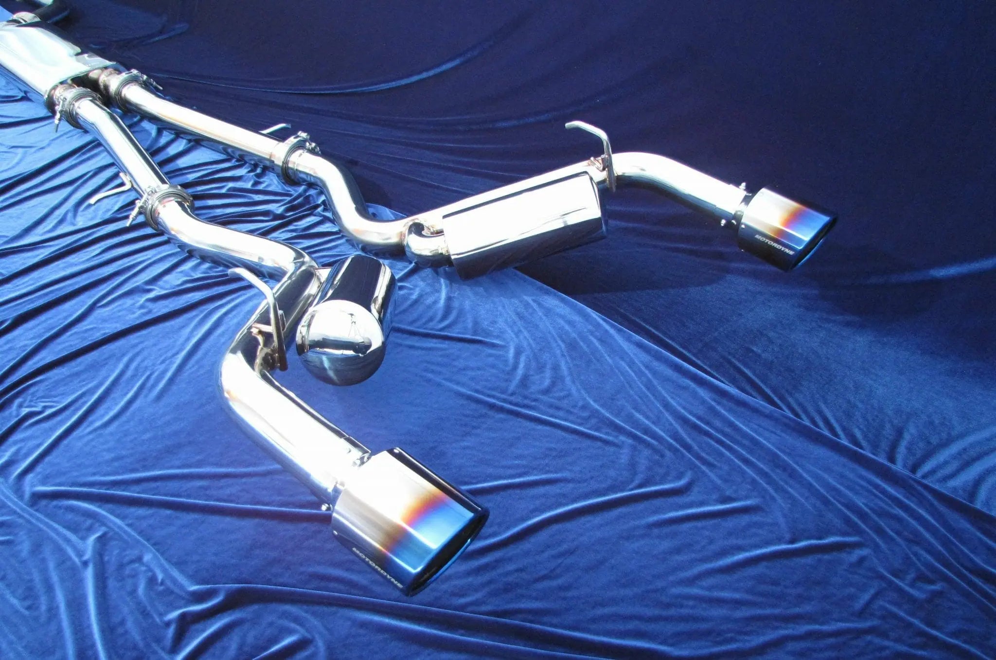 Motordyne Exhaust With 4.5" Blue Rolled Tips Infiniti Q50 14-18