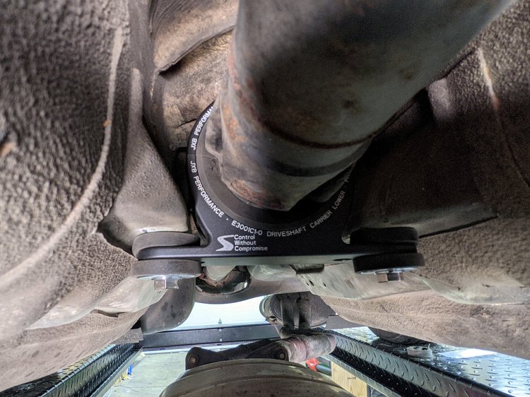 Driveshaft Carrier - BMW03 - E30 Series 2/E32/E34 - Track Bushings