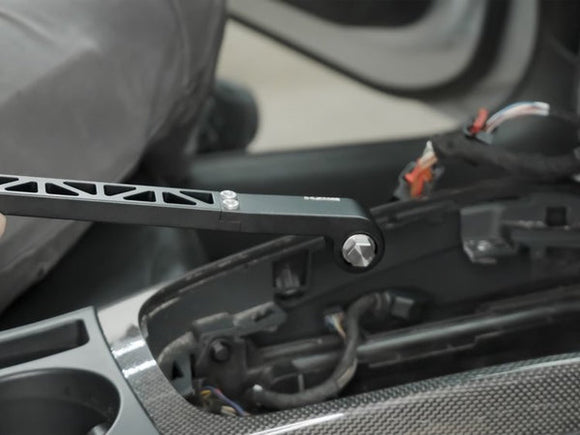 Audi B8/8.5 Billet Fixed Linkage Anchor Rod Upgrade (B8033A0)