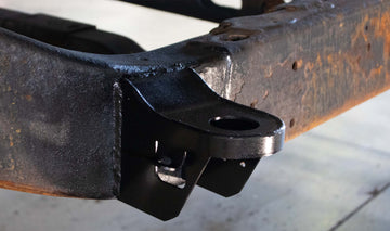 Rust Buster 1999-2013 Chevy/GMC Silverado/Sierra Front Cab Mount - Right
