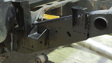 Rust Buster 2007-2013 Chevy Silverado/GMC Sierra Center Bed Mount - 0