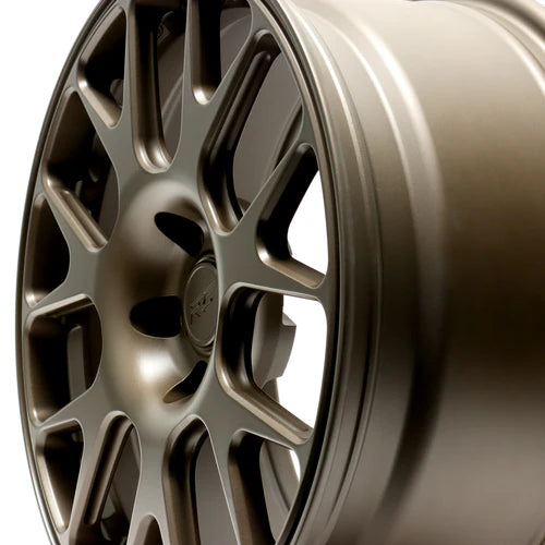 RSe143 18x8.0 • ET45 • 5:112 • 66.5CB Bronze • Satin