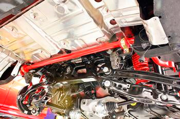 BMR 16-17 6th Gen Camaro Rear Hollow 32mm Non-Adj. Sway Bar Kit - Red