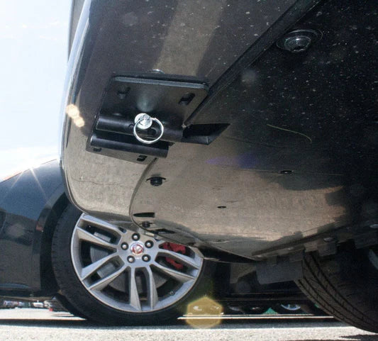 2016-2017 Jaguar XF R-Sport (SNS92a)