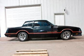 BMR 82-82 3rd Gen F-Body Front Lowering Springs - Red - 0