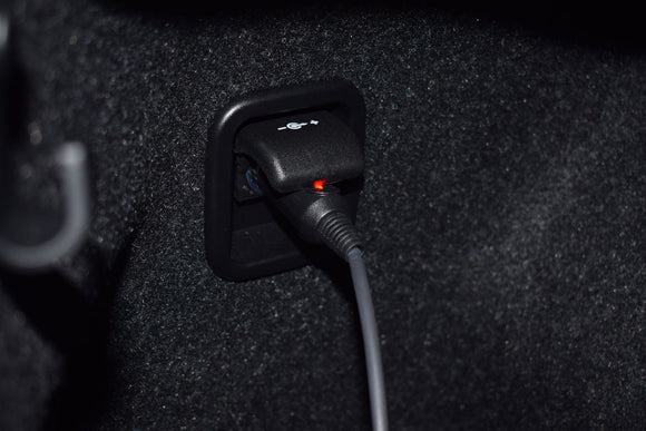 Jaguar F Type V8 inc. AWD - Sport System with Sound Architect™ (2014 on)