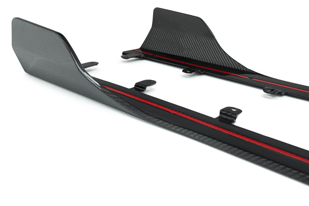 TRE G87 M2 Carbon Side Skirt Set