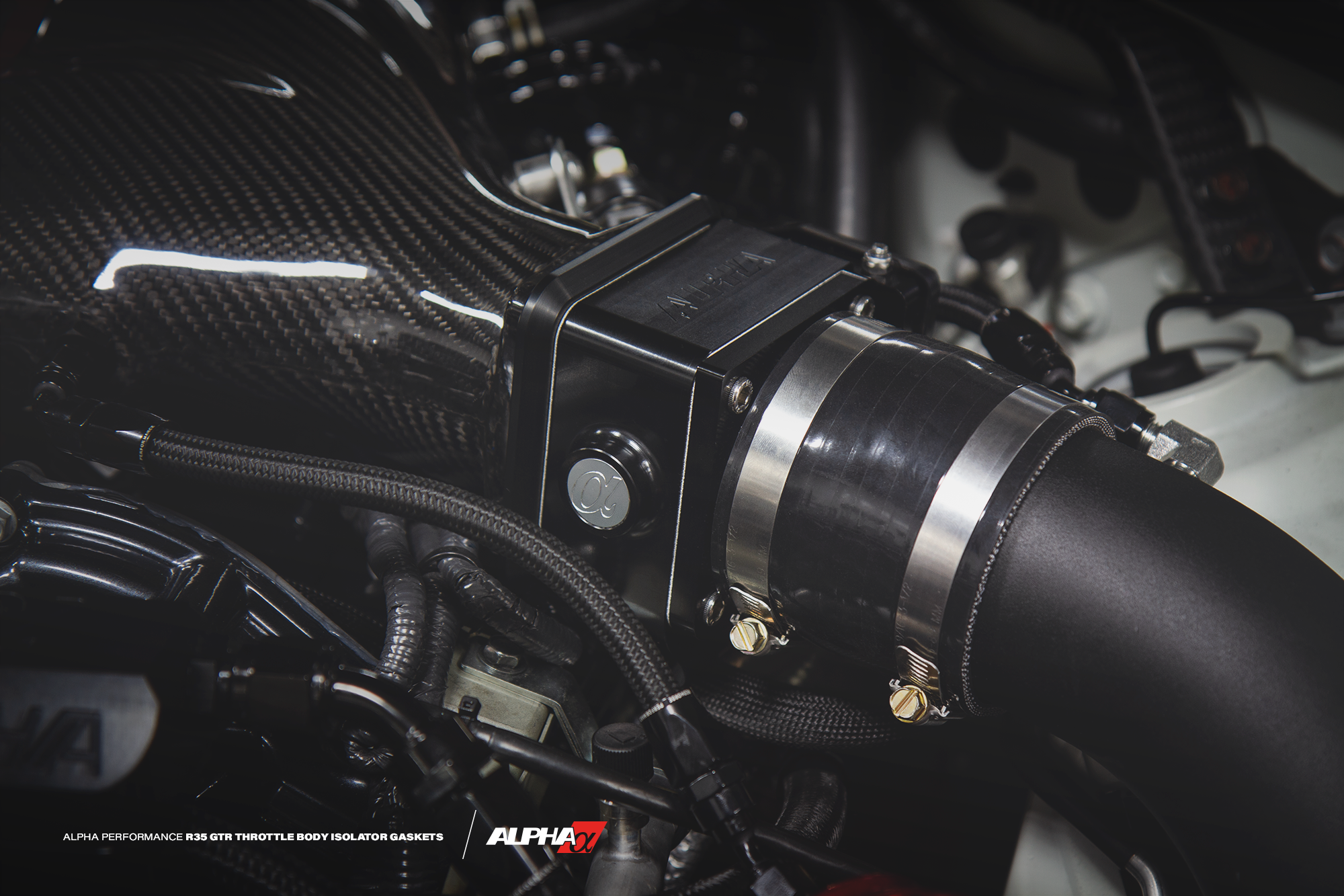 ALPHA PERFORMANCE R35 GTR THROTTLE BODY ISOLATOR KIT