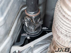 Nissan R35 GT-R Driveshaft Center Support Bearing Carrier Upgrade (NIS01A0) - 0