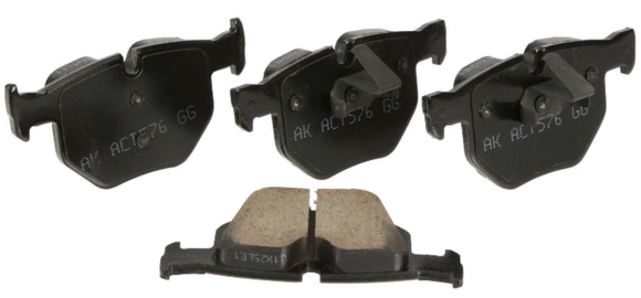 BMW Brake Pad Set - Akebono 34216776937 EUR1042A