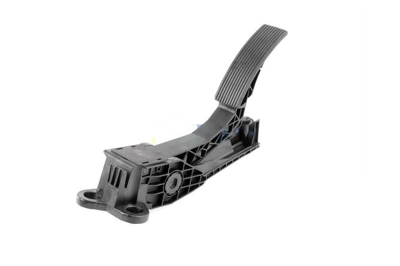 VEMO MERCEDES-BENZ Accelerator Pedal A   164 300 00 04 64