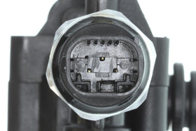 VEMO LAND ROVER Valve, compressed-air system RVH000046 - 0