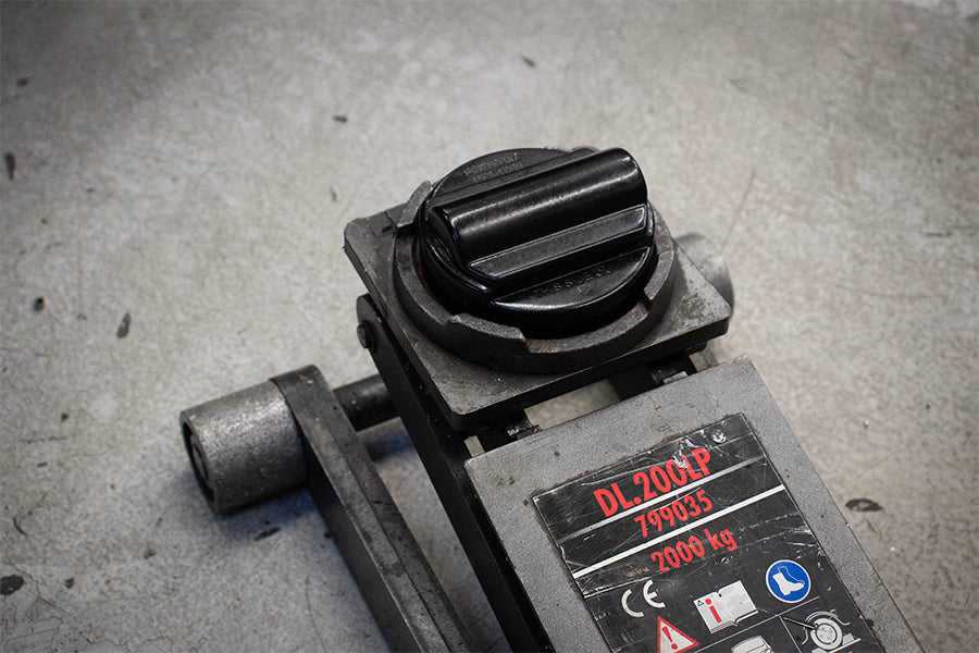 VAG SUV MLB EVO Jack Pad Adapter