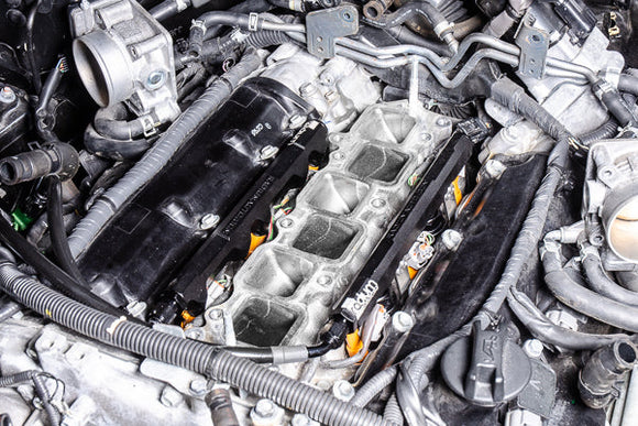 Radium Engineering Nissan VQ Fuel Rail Kit