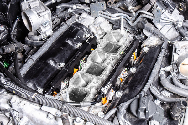 Radium Engineering Nissan VQ Fuel Rail Kit