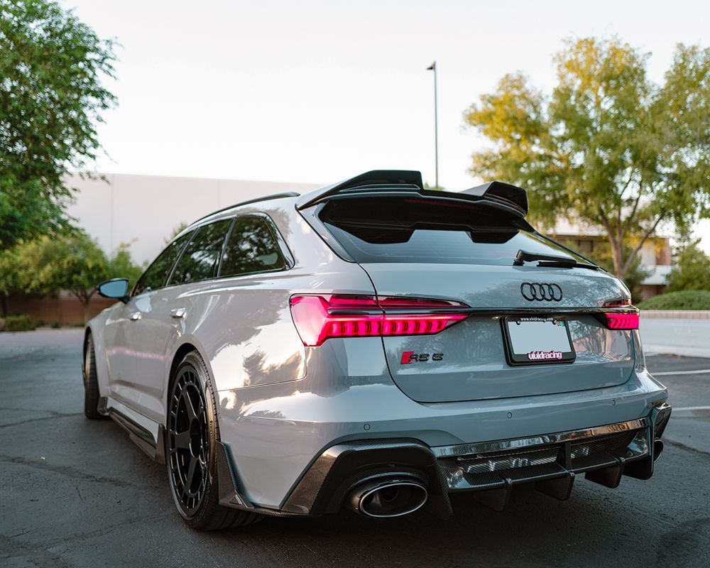 VR Aero Carbon Fiber Rear Diffuser Audi RS6 Avant C8