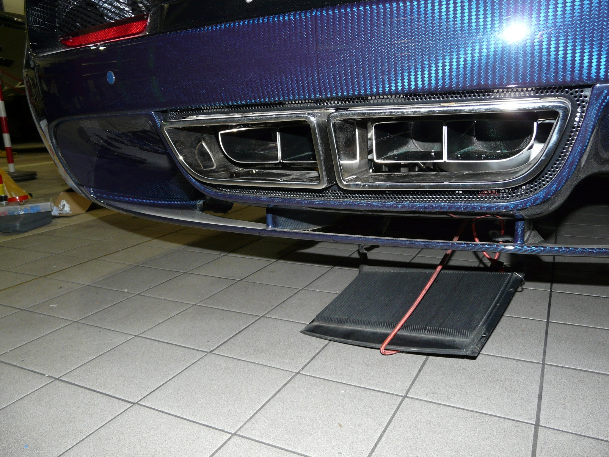 Bugatti Veyron SuperSport and Vitesse Sport Exhaust (2005-15)