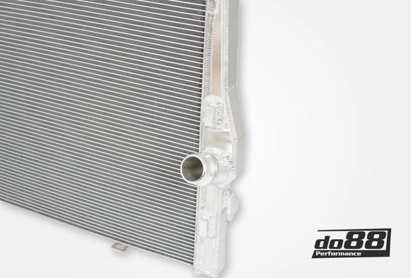 do88 07-13 BMW M3 (E90/E92/E93) Aluminum Radiator
