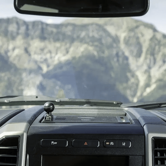 Xodus Phone & Gear Dash Mount For 2015-2020 Ford Raptor & F150