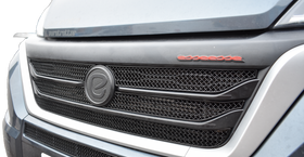Zunsport Fiat Ducato - Upper Grille Set - Black finish