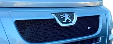 Zunsport Peugeot Boxer 3rd Gen - Upper Grille - Black Finish