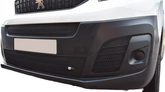 Zunsport Peugeot Expert / Citroen Dispatch / Vauxhall Vivaro Front Grille Set - Black Finish