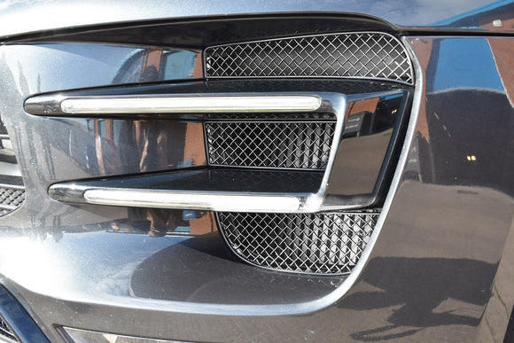 Zunsport Porsche Macan Turbo - Outer Grille Set - Silver Finish