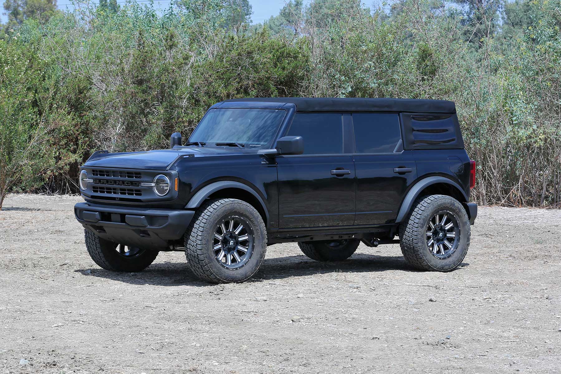 FABTECH 1.5" LEVELING KIT: 2021 FORD BRONCO 4WD - 0
