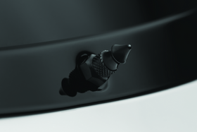 Kuryakyn Windshield Spikes 15-Up FLTRX / FLTRXS Black