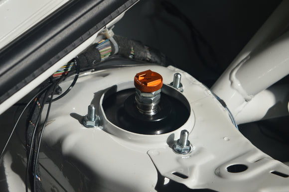 MOTON SUSPENSION 3-WAY COILOVERS: PORSCHE CAYMAN (987)