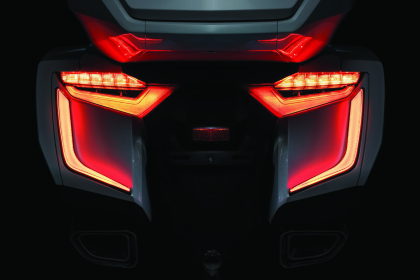 Kuryakyn Omni L.E.D. Rear Bag Accents 14-25 GL1800