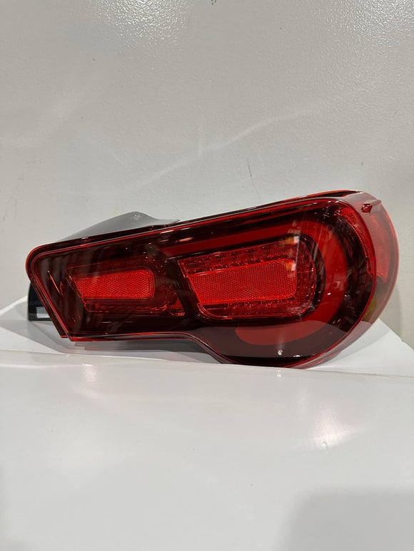 TOM'S LED Tail Light 86/FRS/BRZ 12+ Red Lens (US)