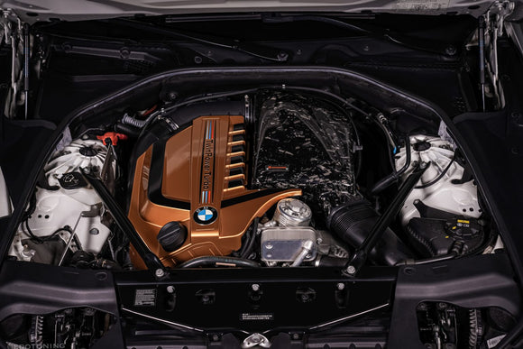 F10 535i / F12 640i / F13 640i (N55B30)   Forged Carbon Air Intake