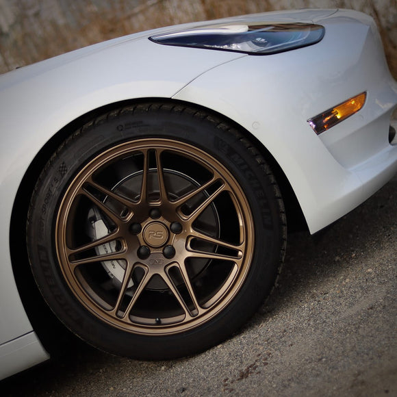 RSf72 • Tesla 19x9.5 • ET35 • 5:114.3 • 64.1CB Bronze • Gloss