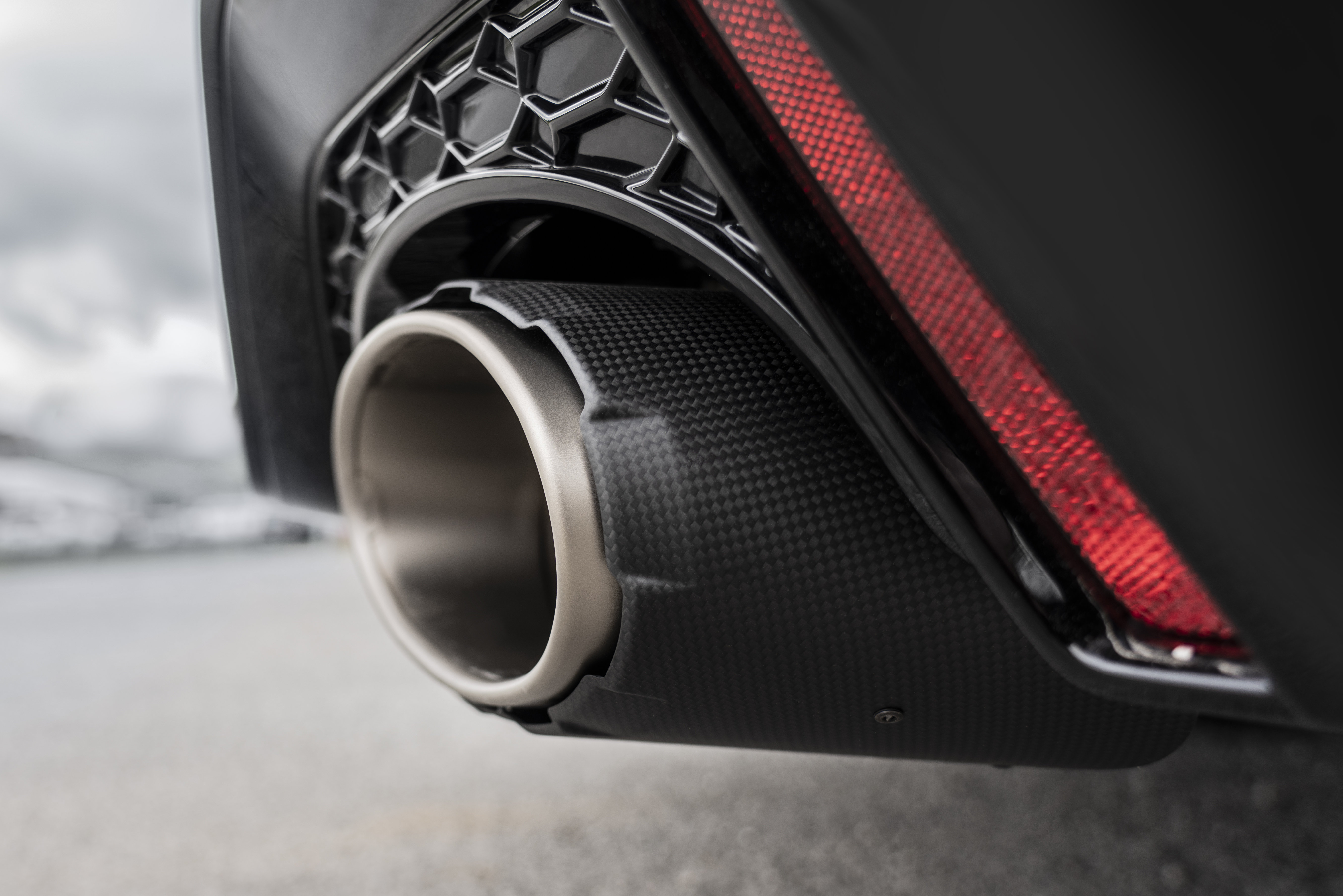 Akrapovic 2023 Audi RS6 Avant (C8) Evolution Line Cat Back (Titanium) (Req Link Pipe Set)