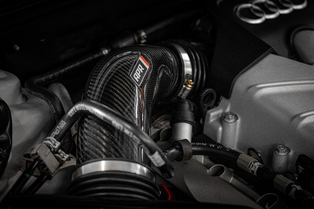 APR Carbon Fiber Throttle Inlet Pipe - Audi / B8 / B8.5 / 3.0T / S4 / S5 / Q5 / SQ5 | CI100037-A