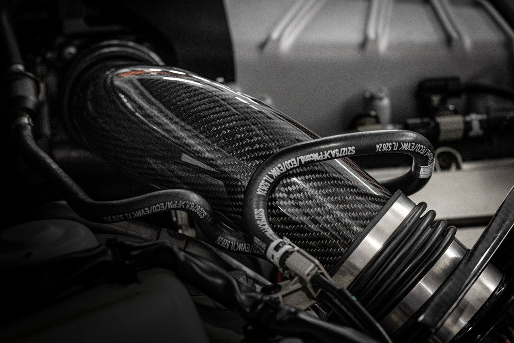 APR Carbon Fiber Throttle Inlet Pipe - Audi / B8 / B8.5 / 3.0T / S4 / S5 / Q5 / SQ5 | CI100037-A