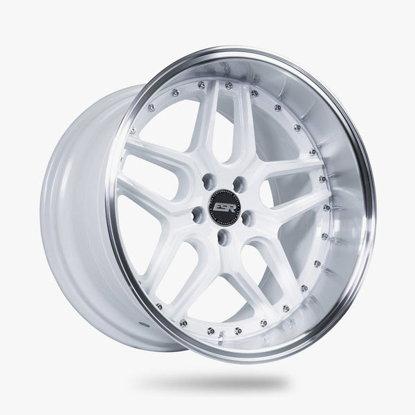 ESR Wheels CS15 18" 5x112 Gloss White W/ Machined Lip