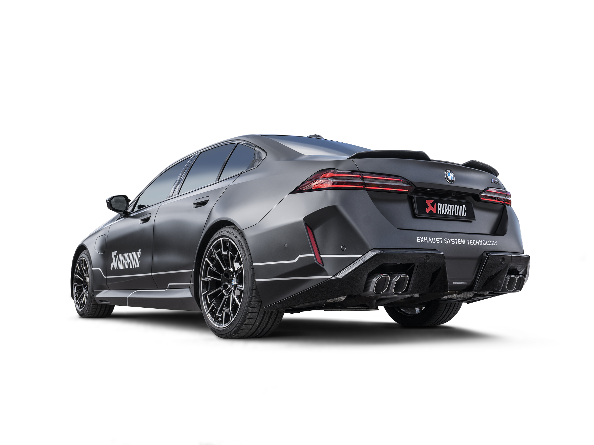 Akrapovic 2024+ BMW M5 (G90) Carbon Fiber Rear Trunk Lip