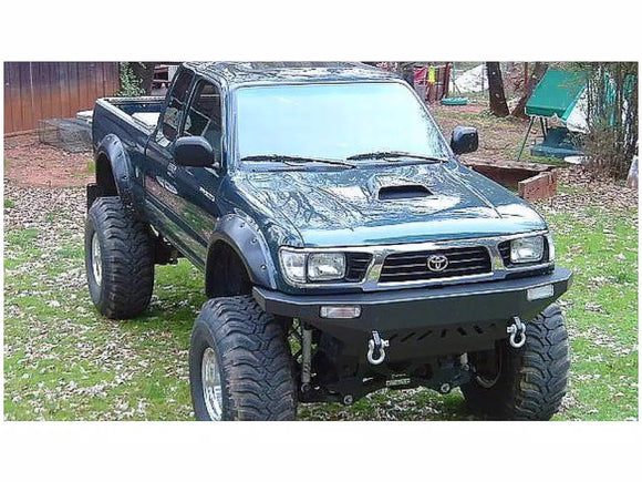 Bushwacker 95-04 Toyota Tacoma Fleetside Cutout Style Flares 4pc 74.5in Bed w/ 4WD Only - Black