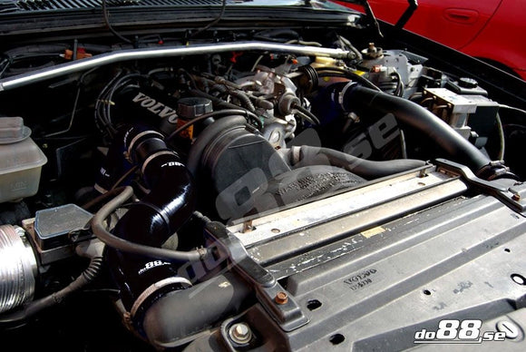 do88 Volvo 700/900 Turbo (w/o AC) Pressure Hoses Black