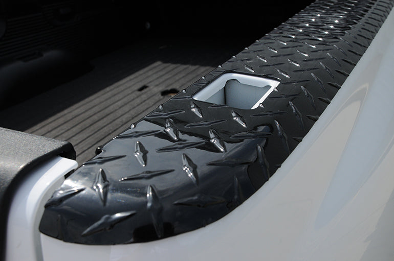 Deezee 07-13 Chevrolet Silverado Bed Cap Wrap W/Stake Pockets Black-Tread Aluminum 6 1/2Ft Bed - 0