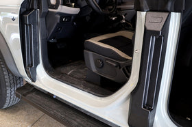 Deezee 21-23 Ford Bronco Bronco Hinge Covers - 0