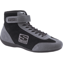 MID TOP SHOE SIZE 13.5 BLACK